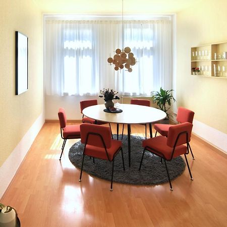 Vonbehling Boutique Apartment Mit 65Zoll Tv Und Designerstuecken Halle  Exterior photo